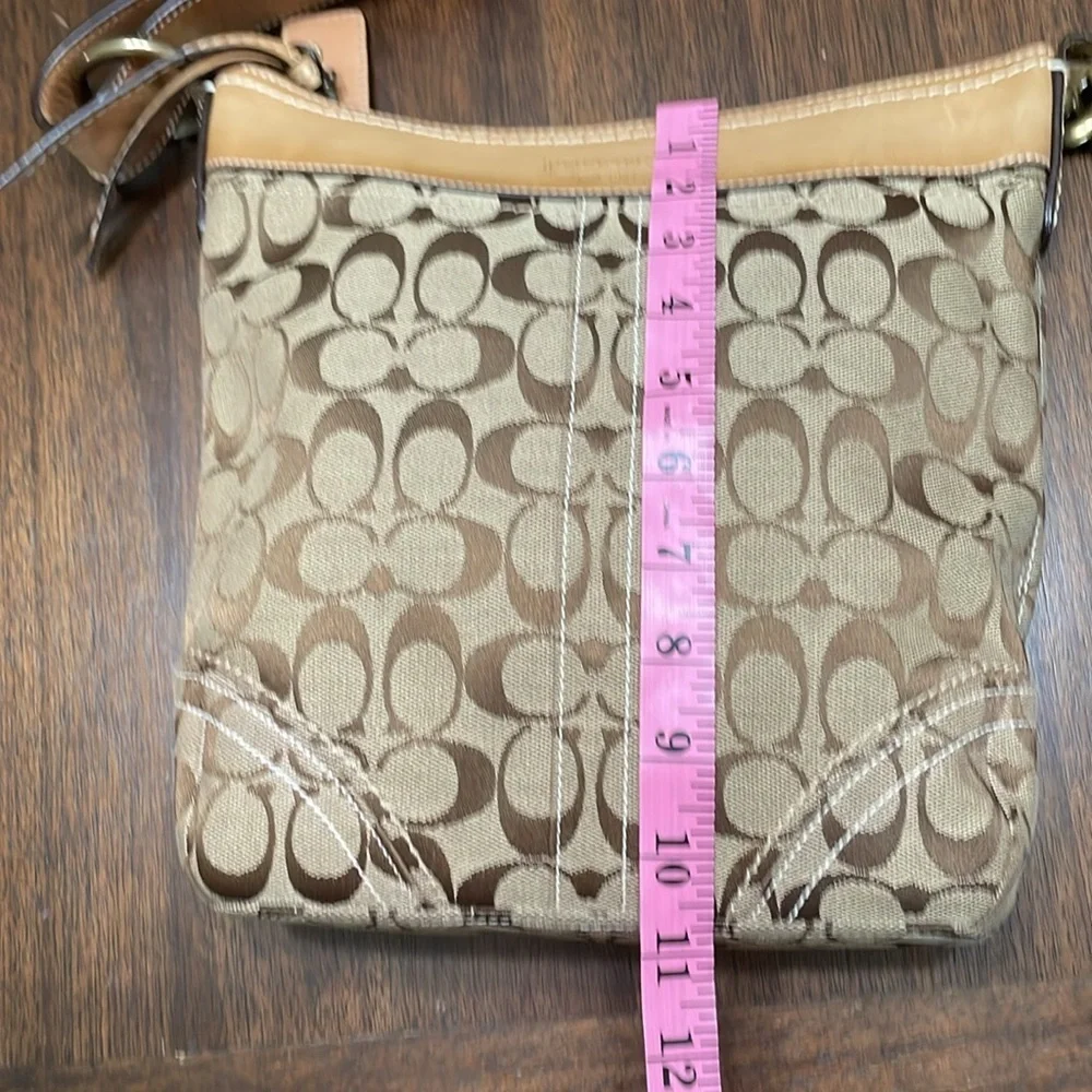 Coach Signature Brown Shoulder Bag
